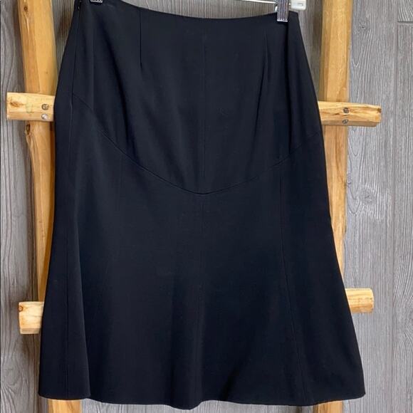 Moschino Cheap And Chic Knee-Length Crepe Skirt 8 - Picture 5 of 8